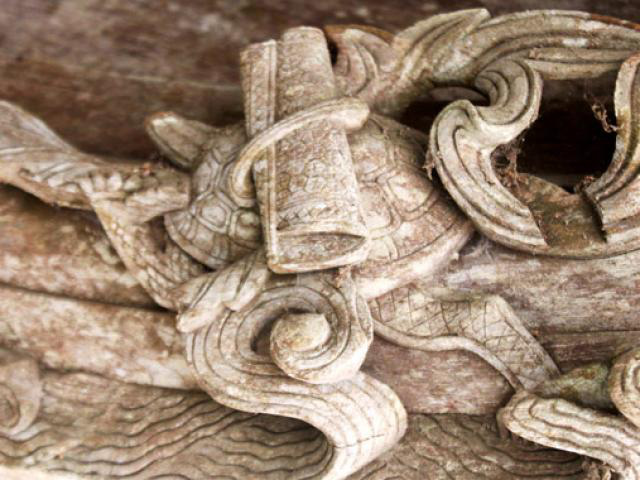Hình tượng rùa trên mẫu nhà gỗ truyền thống (nguồn internet)